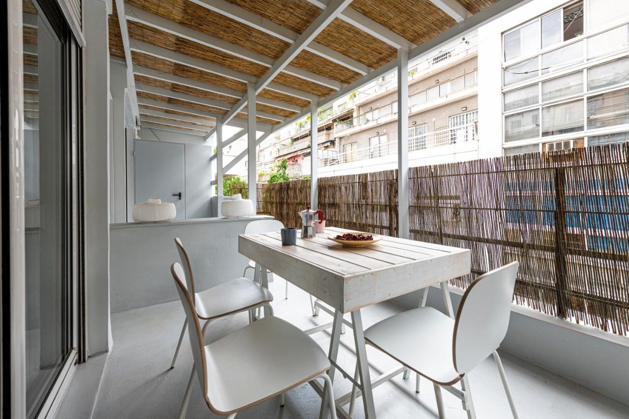 Modern 5Bd Apartment In The Heart Of Атина Екстериор снимка